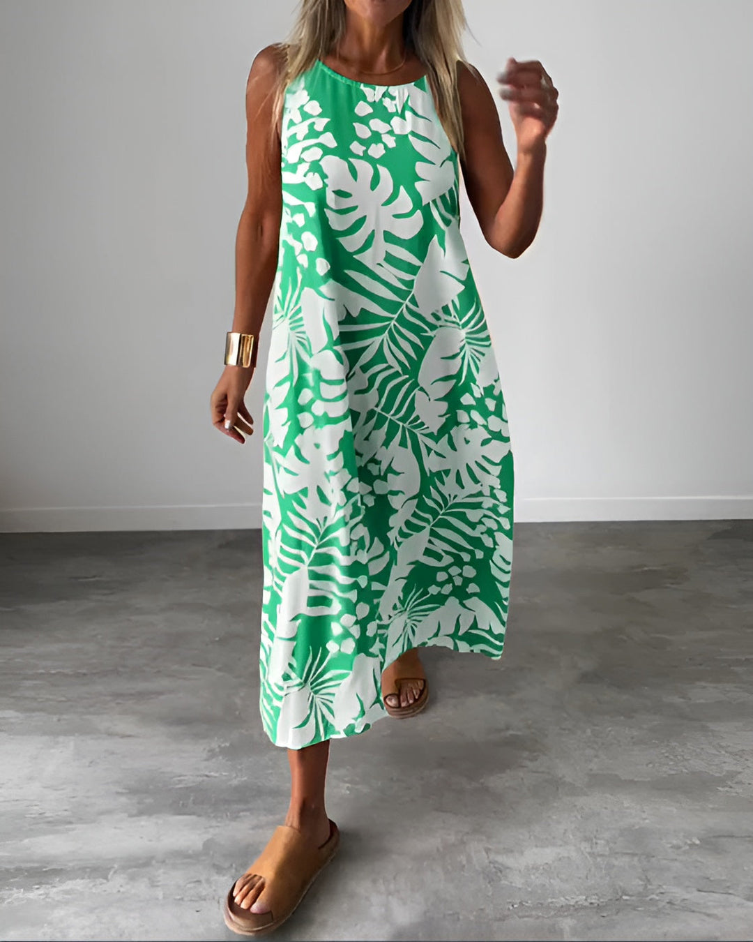Audrey – Classic Elegant Sleeveless Dress