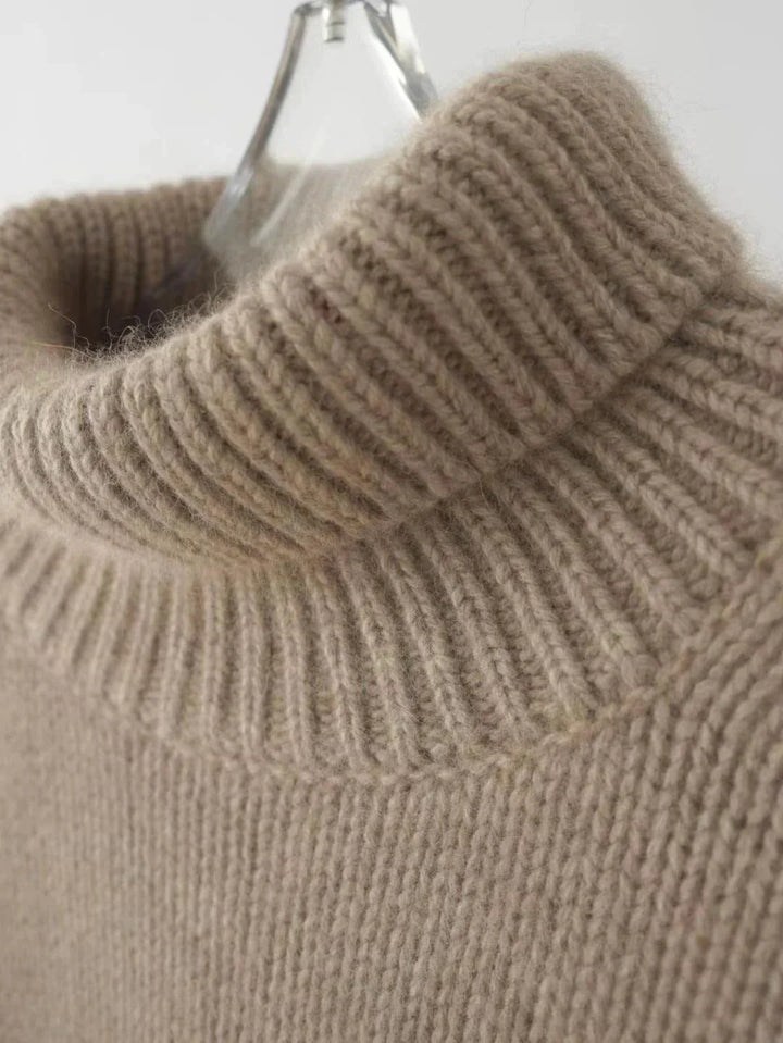 Kayla – High Collar Loose Knitted Jumper