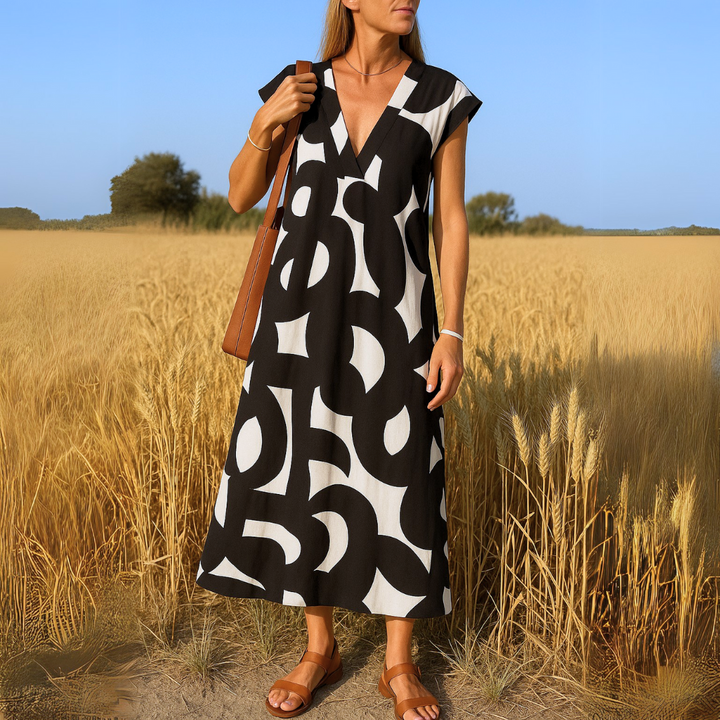 Charlotte | Flowy V-neck dress (almost sold out)