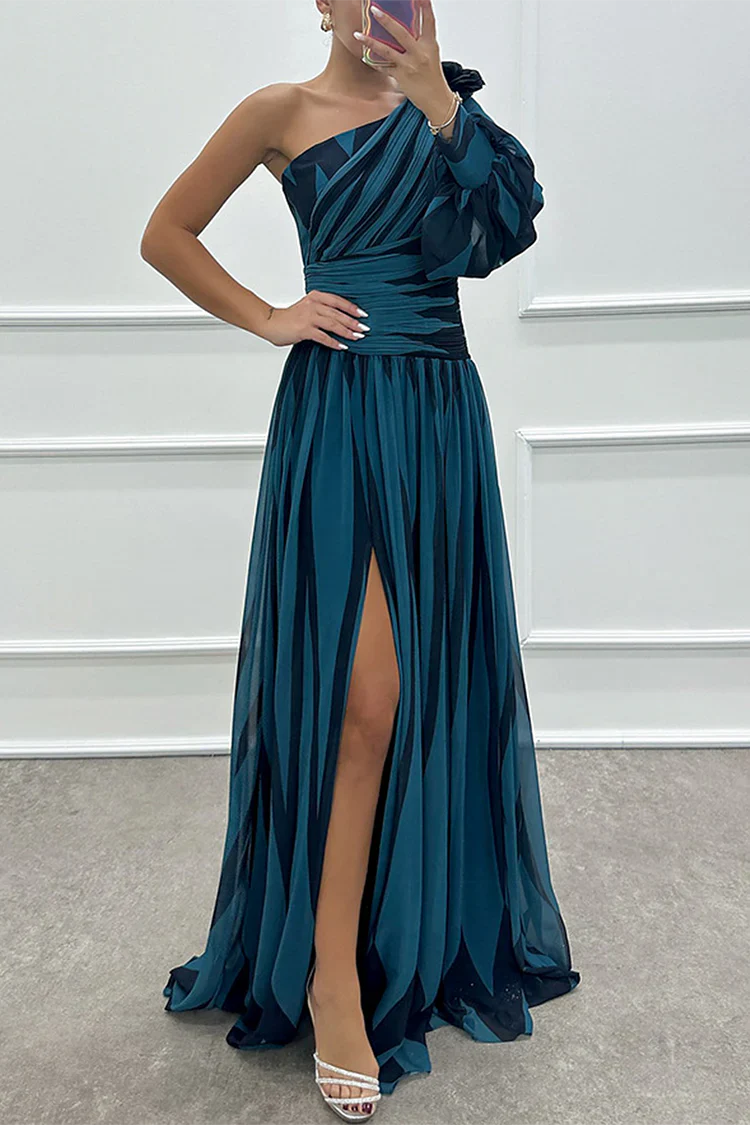 Chloe | Elegant Striped One-Shoulder Maxi Dress