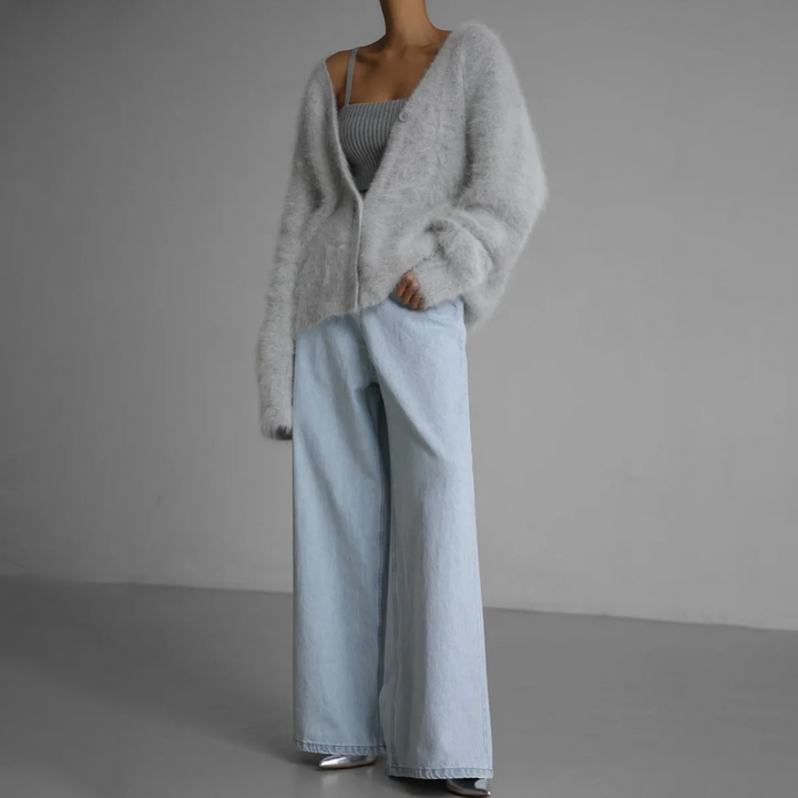 Myla – Timelessly Comfortable Loose-Fit Cardigan