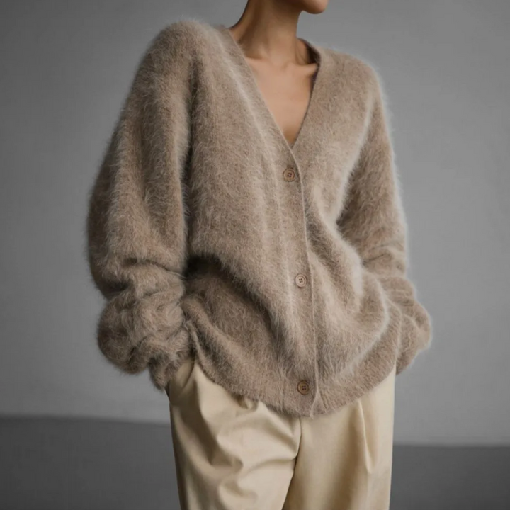 Myla – Timelessly Comfortable Loose-Fit Cardigan