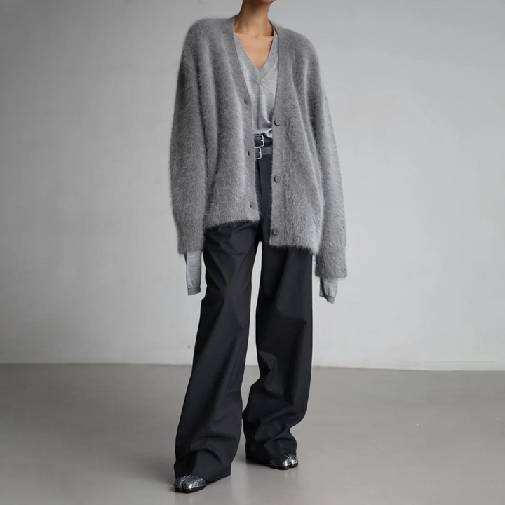 Myla – Timelessly Comfortable Loose-Fit Cardigan