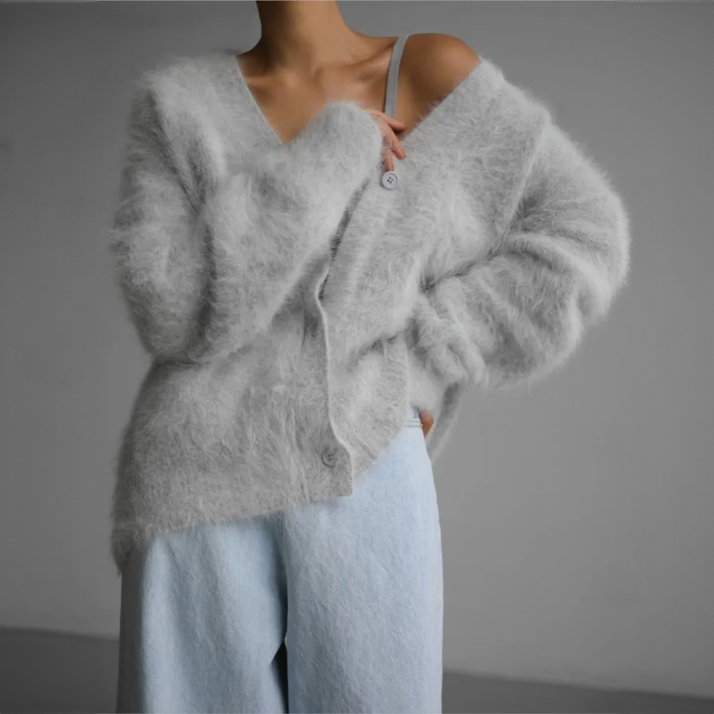 Myla – Timelessly Comfortable Loose-Fit Cardigan