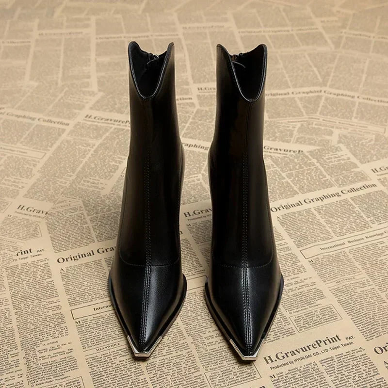 Chelsea™ | Stylish Leather Heels