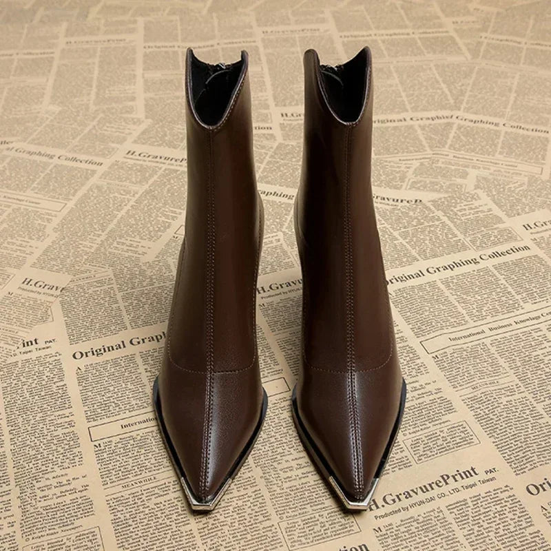 Chelsea™ | Stylish Leather Heels