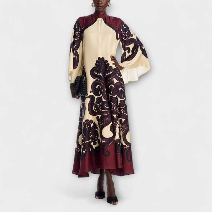 Lucy – Breathtaking Grenadilla Print Maxi Dress for Effortless Elegance