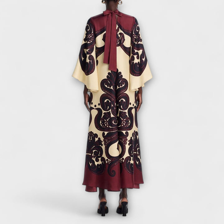 Lucy – Breathtaking Grenadilla Print Maxi Dress for Effortless Elegance