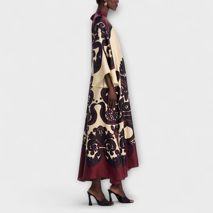 Lucy – Breathtaking Grenadilla Print Maxi Dress for Effortless Elegance