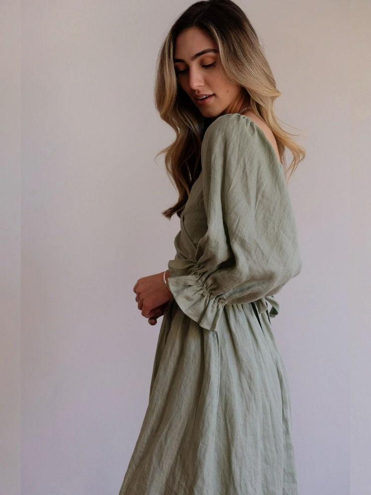 Aviana – Elegant Puff-Sleeve Reversible Maxi Dress